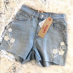 Levi’s mile high short